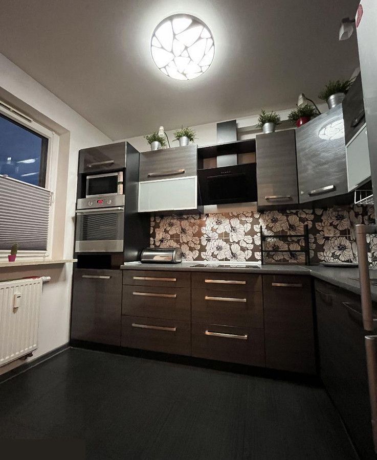 Mieszkanie 3-pokojowe Żyrardów. Zdjęcie 8