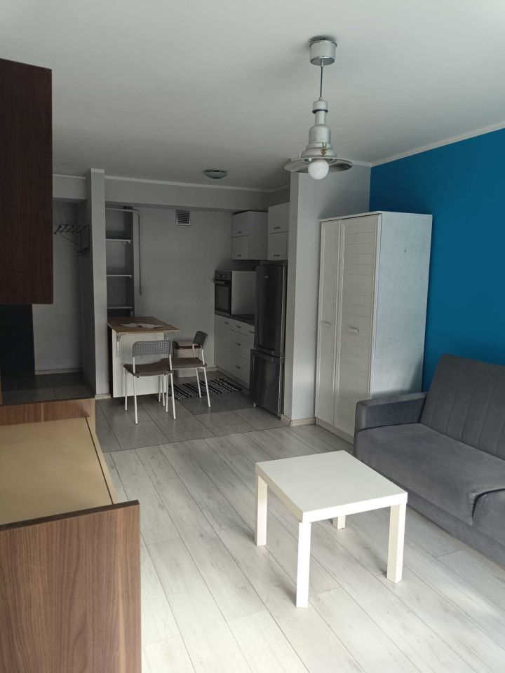 Mieszkanie 2-pokojowe Katowice Śródmieście, ul. Uniwersytecka. Zdjęcie 2