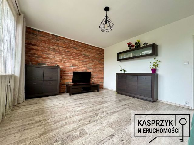 Mieszkanie 3-pokojowe Krosno, ul. Niepodległości. Zdjęcie 2
