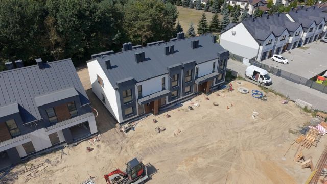bliźniak, 4 pokoje Janki. Zdjęcie 5