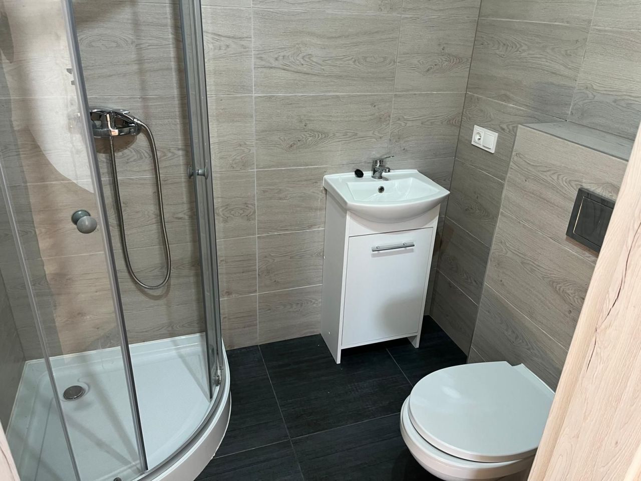 Mieszkanie 1-pokojowe Stobiecko Szlacheckie. Zdjęcie 2