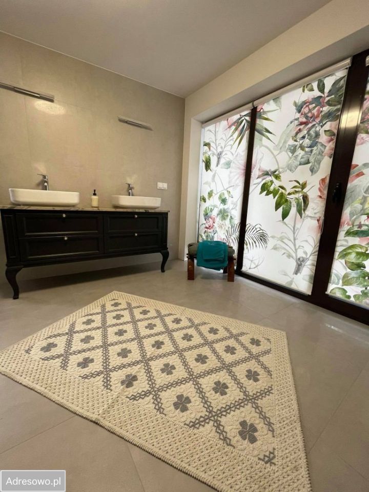 dom wolnostojący, 4 pokoje Falęcice. Zdjęcie 10