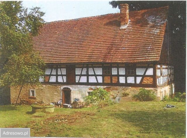 dom wolnostojący, 6 pokoi Marczów. Zdjęcie 1