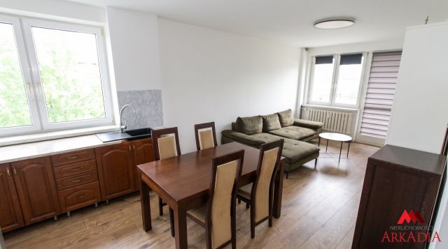 Mieszkanie 3-pokojowe Włocławek Centrum. Zdjęcie 2