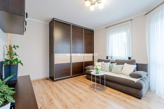 Mieszkanie 2-pokojowe Kraków Mistrzejowice, os. Piastów. Zdjęcie 4