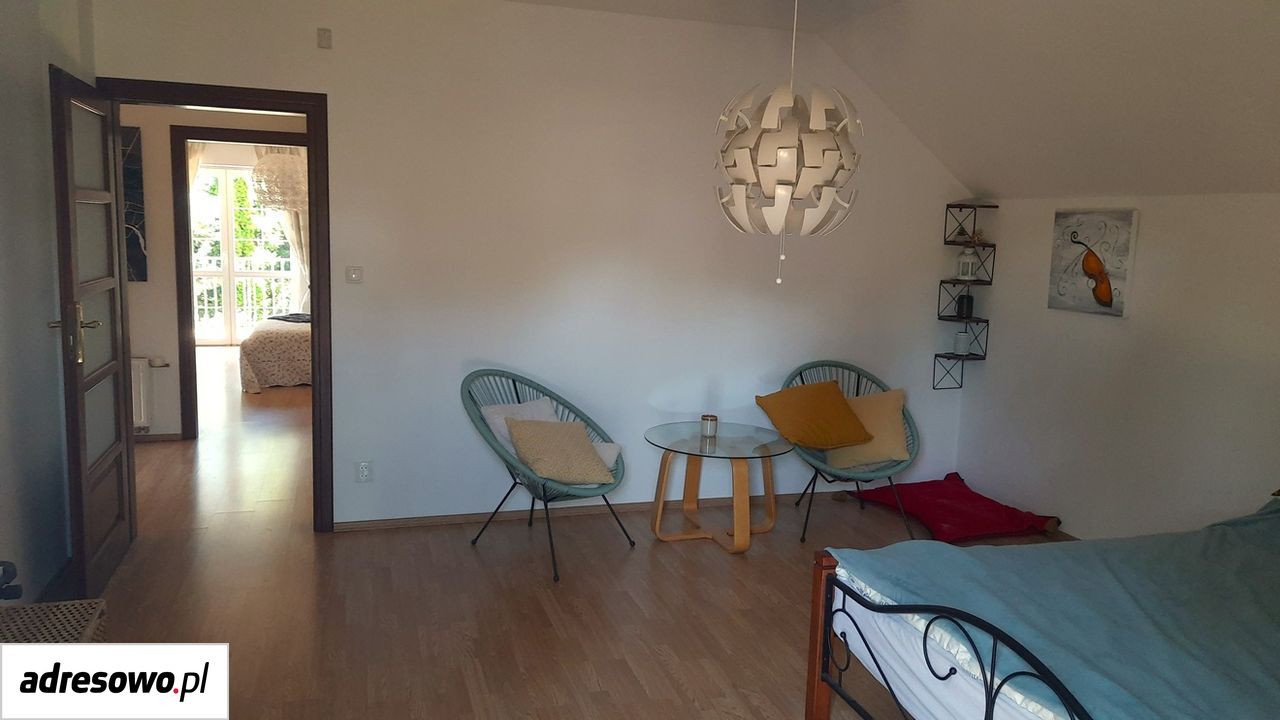 dom wolnostojący, 7 pokoi Brwinów. Zdjęcie 16