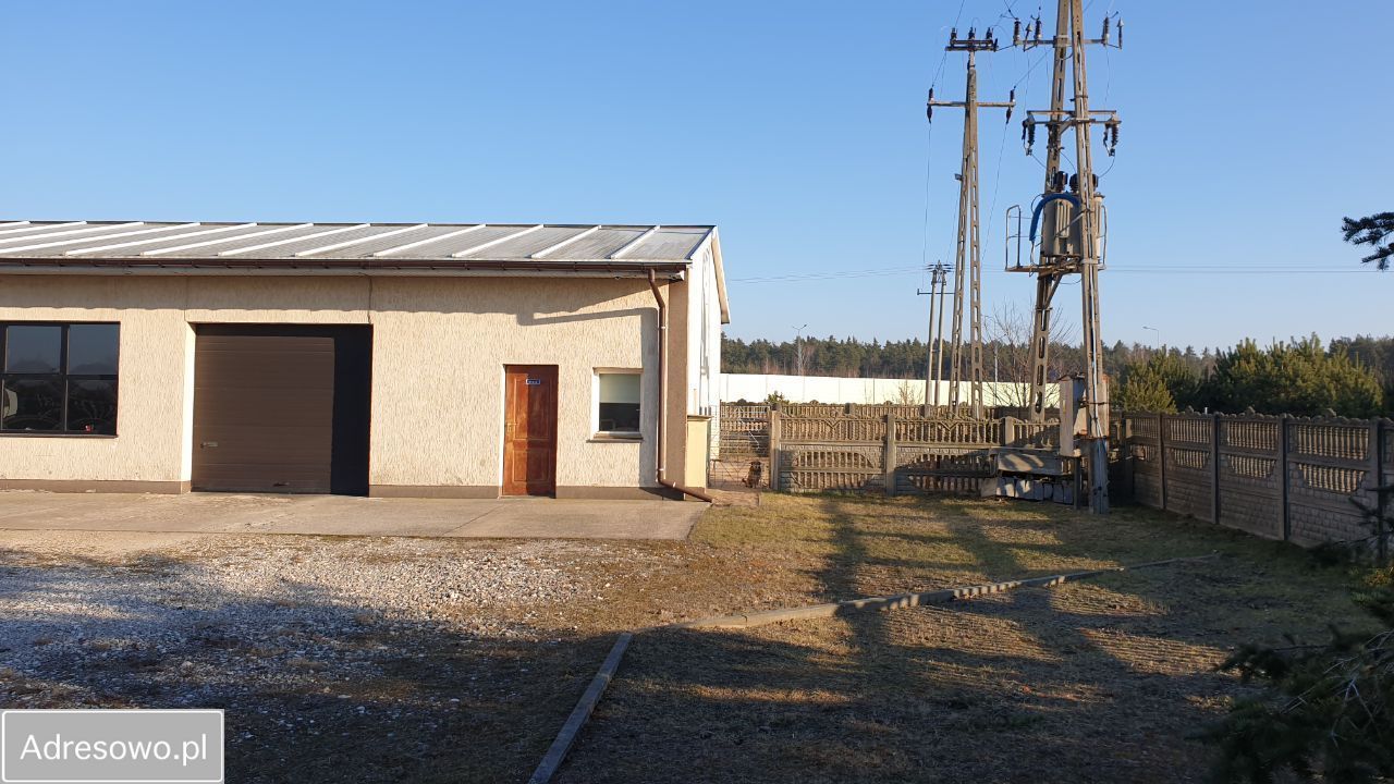 Hala/magazyn Krogulcza Sucha. Zdjęcie 4