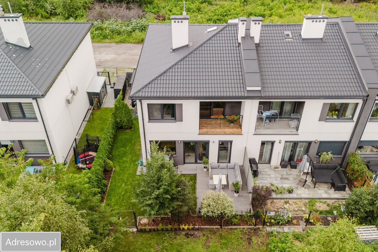 dom szeregowy, 4 pokoje Sulejówek