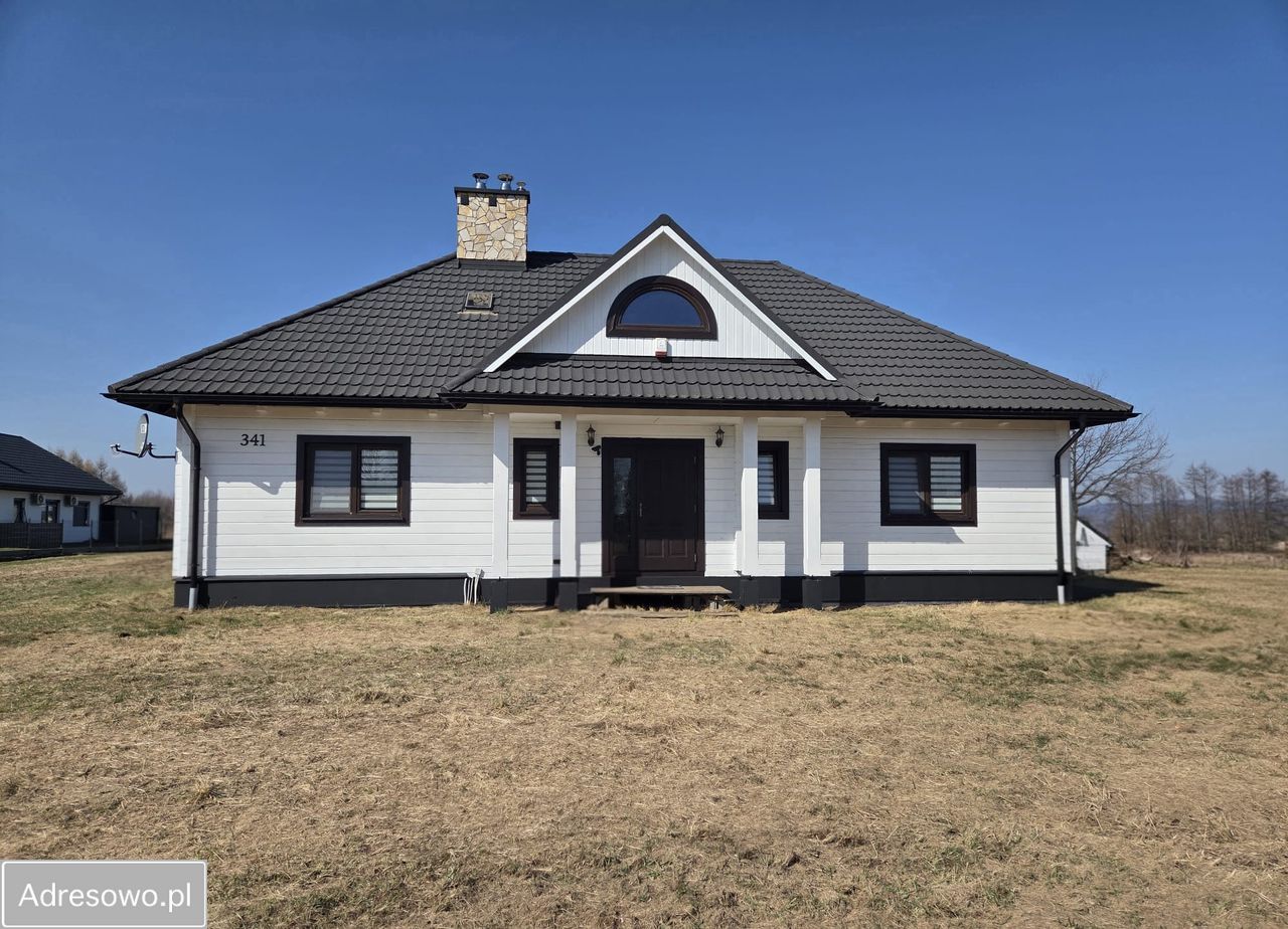 dom wolnostojący, 4 pokoje Ustrobna. Zdjęcie 3