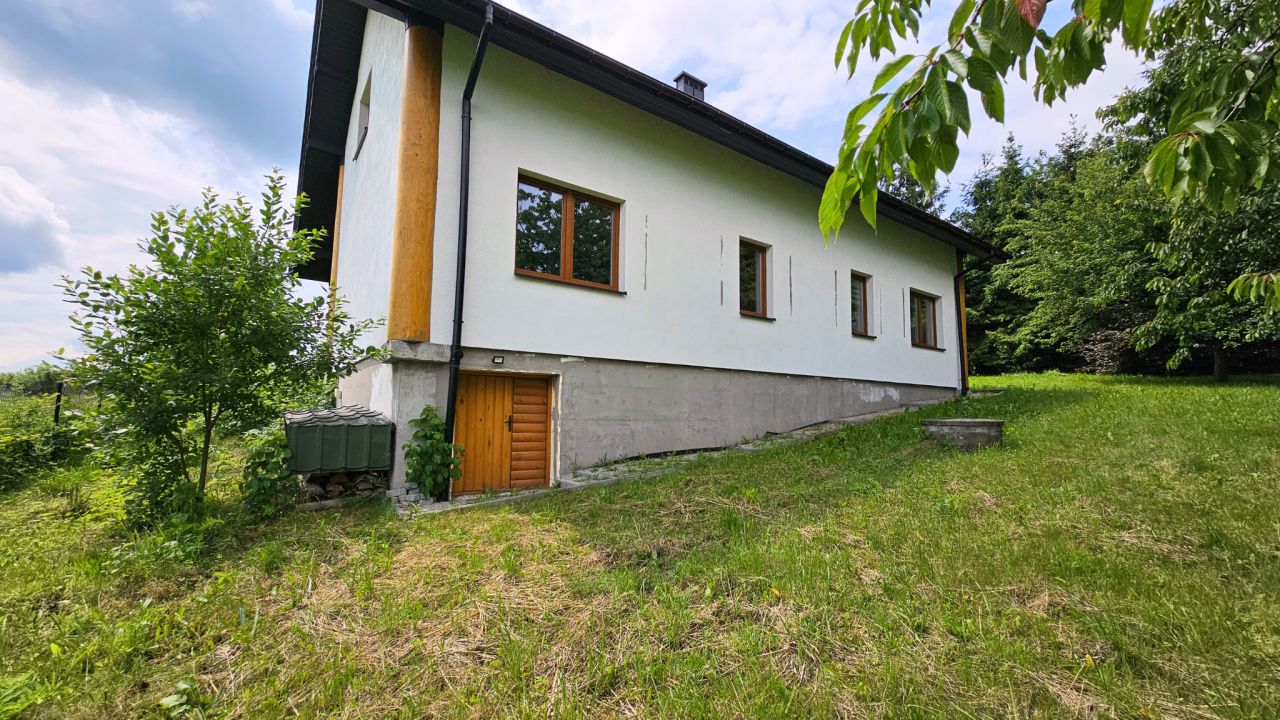 dom wolnostojący, 6 pokoi Chorągwica Krzewiny. Zdjęcie 3