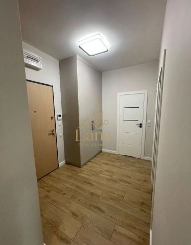 Mieszkanie 3-pokojowe Warszawa Wilanów, ul. Oś Królewska. Zdjęcie 4