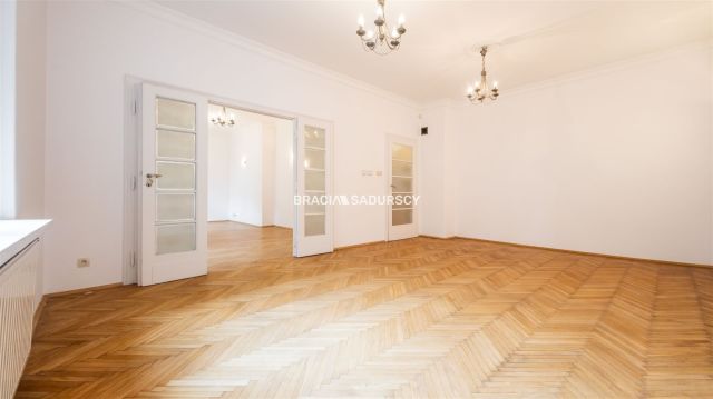 dom wolnostojący, 13 pokoi Kraków Prądnik Czerwony, ul. Pocieszka. Zdjęcie 21