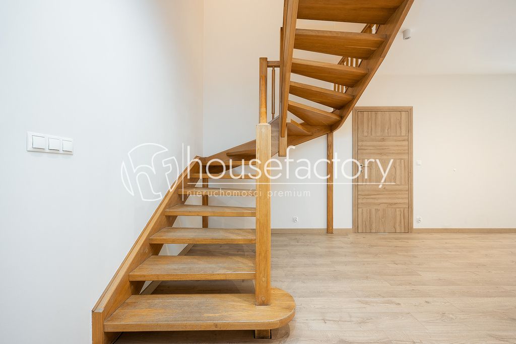 Mieszkanie 5-pokojowe Łódź, ul. gen. Antoniego Jeziorańskiego. Zdjęcie 8