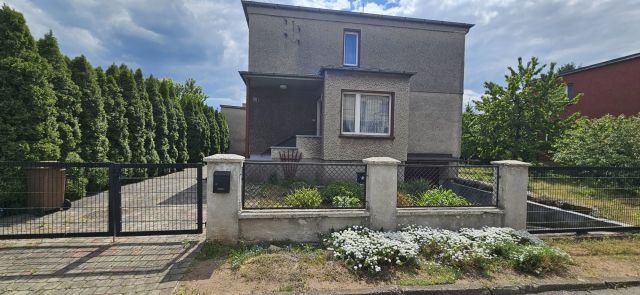 dom wolnostojący Kędzierzyn-Koźle Żabiniec, ul. Dobra. Zdjęcie 1