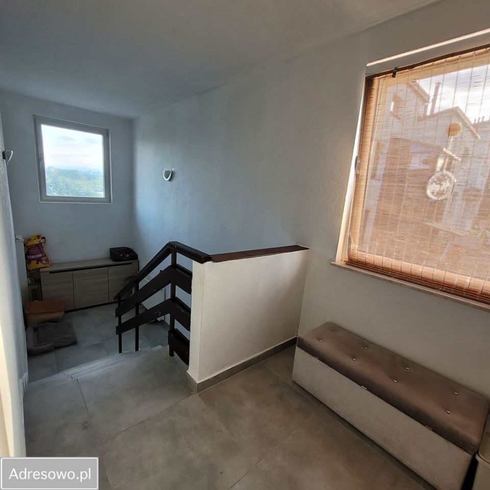 bliźniak, 5 pokoi Kraków Nowa Huta. Zdjęcie 11