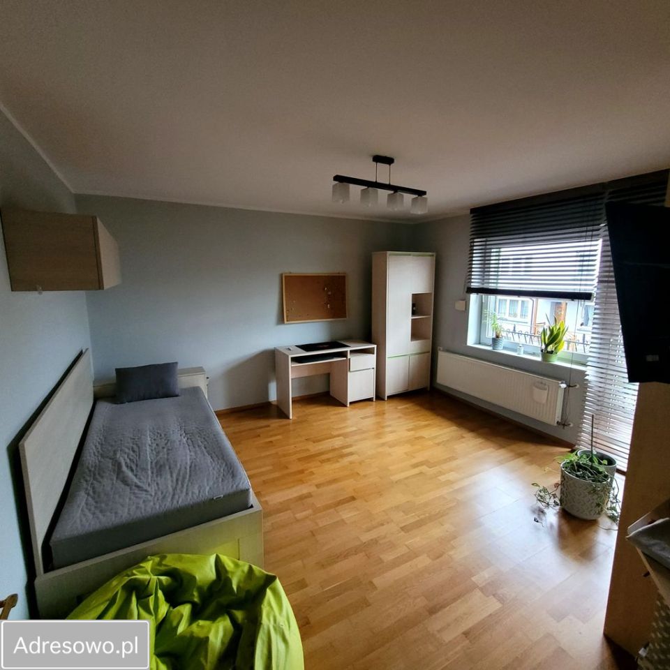 bliźniak, 6 pokoi Pniewy. Zdjęcie 8