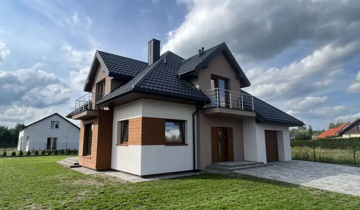 dom wolnostojący, 6 pokoi Krzaki Czaplinkowskie, ul. Brzozowa