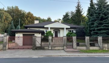 dom wolnostojący, 5 pokoi Łódź Górna, ul. Demokratyczna