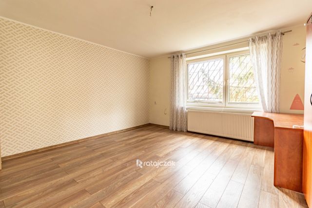 dom wolnostojący, 6 pokoi Rumia, ul. Tatrzańska. Zdjęcie 3