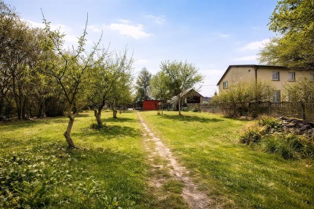 dom wolnostojący, 3 pokoje Jaroszów. Zdjęcie 3