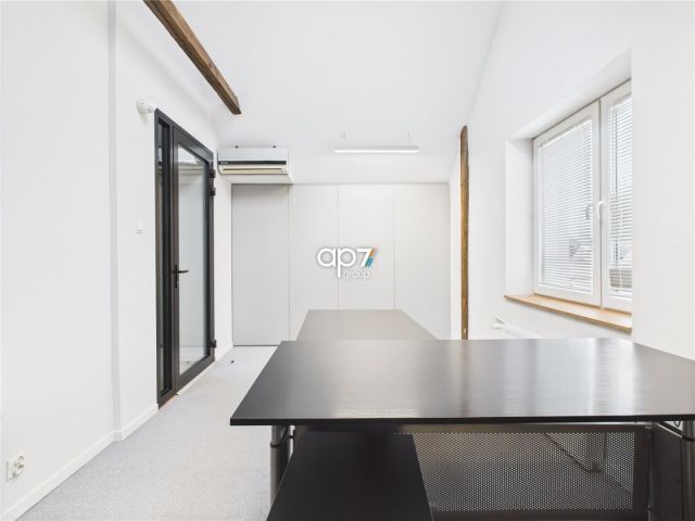 Lokal Kraków Wzgórza Krzesławickie, ul. Grębałowska. Zdjęcie 3