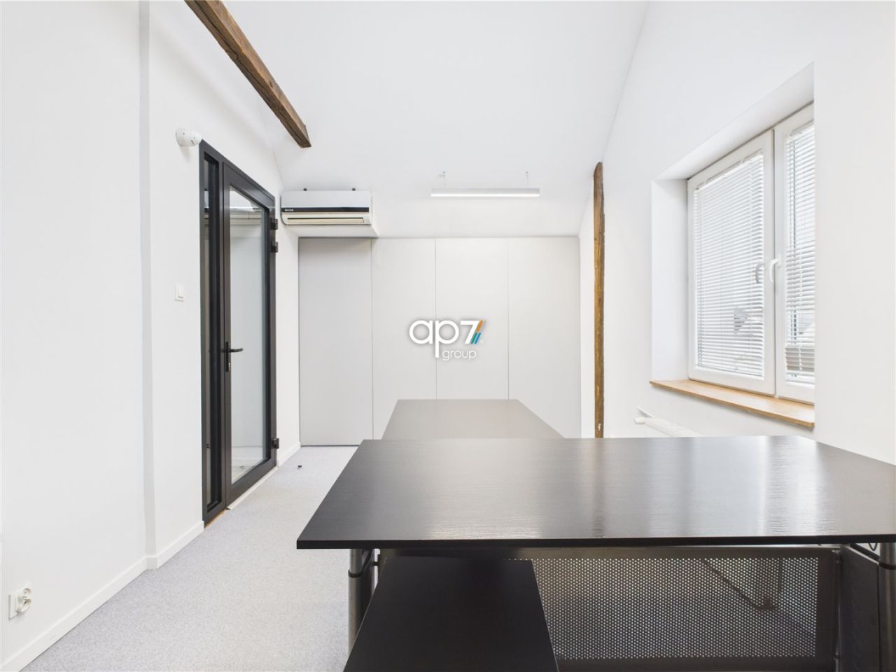 Lokal Kraków Wzgórza Krzesławickie, ul. Grębałowska. Zdjęcie 3