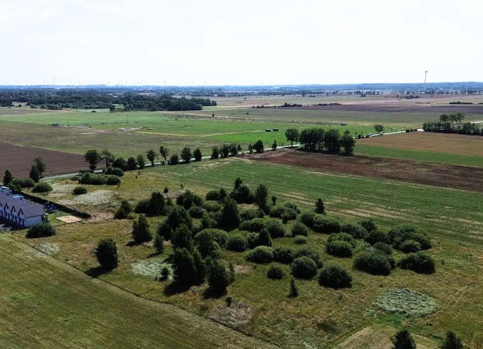 Działka na sprzedaż bez pośredników 
 
 ul. Klonowa 
 
 Jezierzany - Więcej