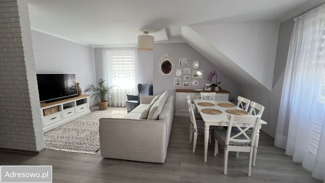 Mieszkanie 3-pokojowe Legnickie Pole. Zdjęcie 1