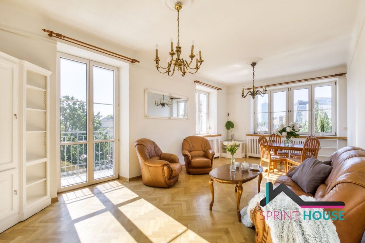 Mieszkanie 2-pokojowe Warszawa, ul. Adama Mickiewicza