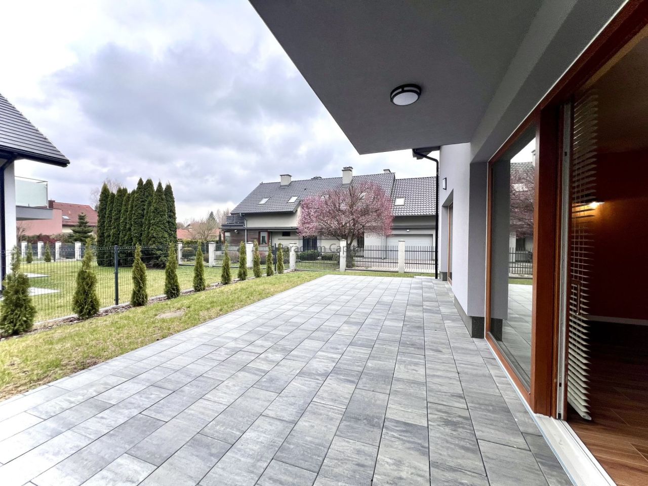 bliźniak, 5 pokoi Modlniczka, Palmowa. Zdjęcie 4