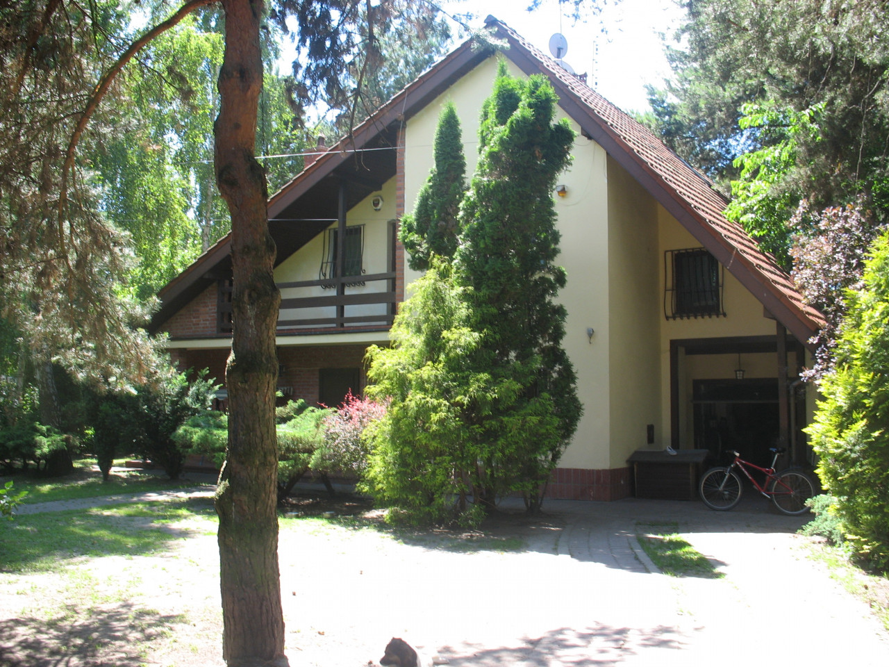 dom wolnostojący, 7 pokoi Piaseczno Zalesie Dolne, ul. Kwiatowa