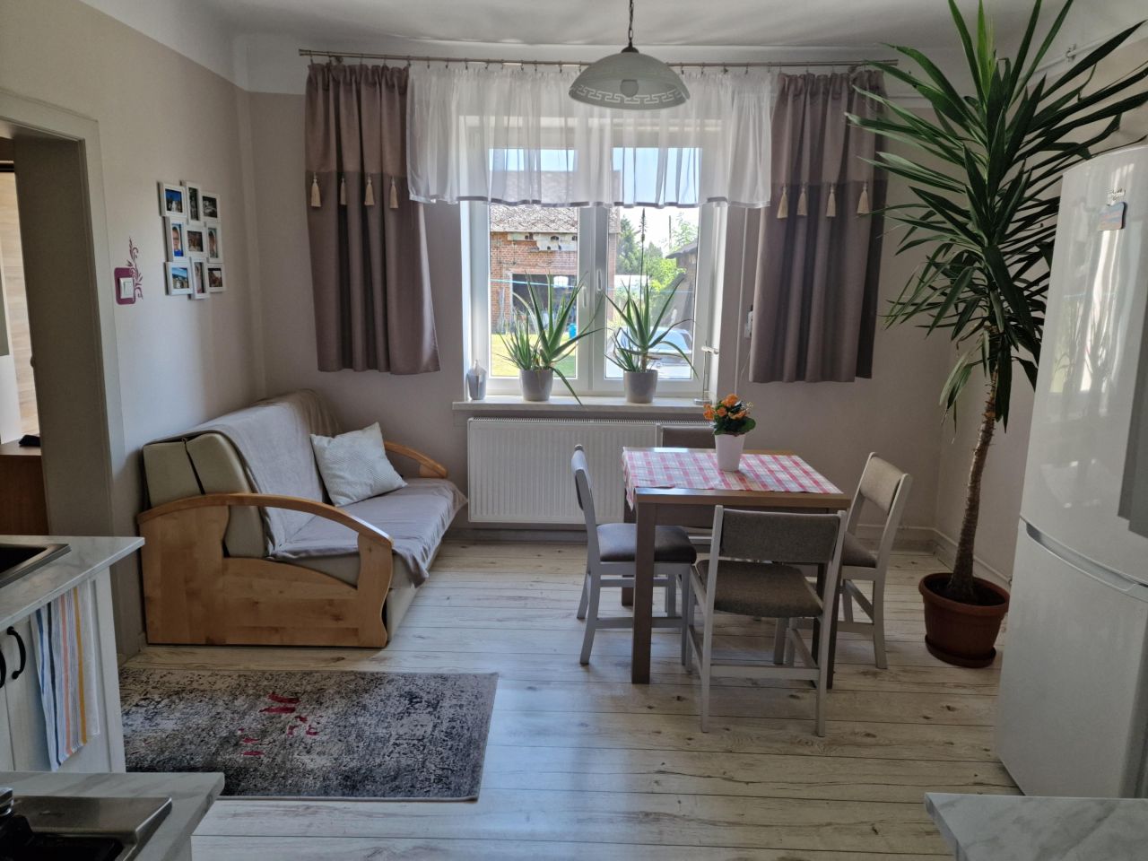 dom wolnostojący, 2 pokoje Trzebienie. Zdjęcie 8