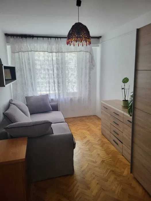 Mieszkanie 3-pokojowe Małkinia Górna. Zdjęcie 3