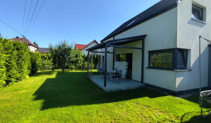 dom wolnostojący, 4 pokoje Rączna