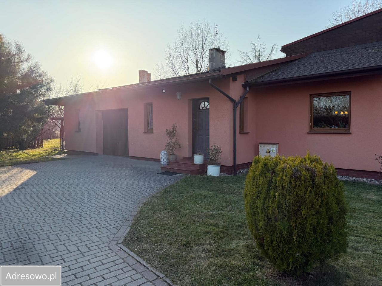 bliźniak, 3 pokoje Dzierżoniów, ul. Wesoła. Zdjęcie 1