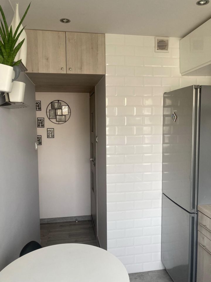 Mieszkanie 3-pokojowe Łódź Retkinia, Armii Krajowej. Zdjęcie 3