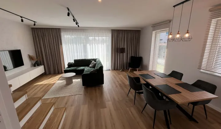 bliźniak, 4 pokoje Łomianki Dolne, ul. Brzegowa