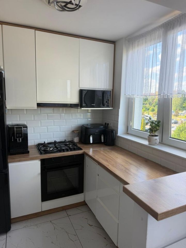 Mieszkanie 2-pokojowe Starachowice Centrum, al. Armii Krajowej. Zdjęcie 2