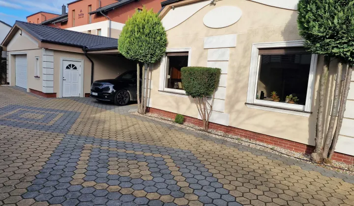 dom wolnostojący, 5 pokoi Zielona Góra Jędrzychów, ul. Krasnoludków