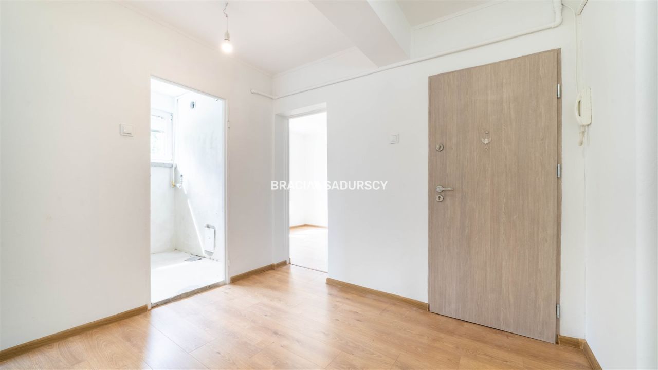 Mieszkanie 3-pokojowe Kraków Mistrzejowice, os. Złotego Wieku. Zdjęcie 17