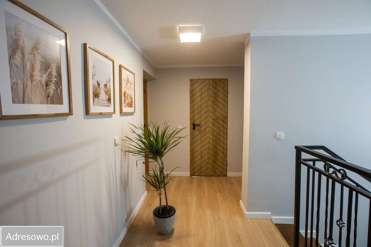 dom wolnostojący, 5 pokoi Nowa Wieś Ełcka, ul. kard. Stefana Wyszyńskiego. Zdjęcie 16