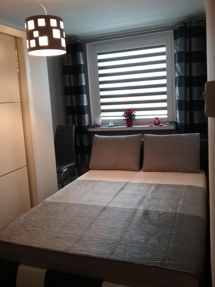 Mieszkanie 3-pokojowe Wałbrzych Biały Kamień, ul. Ireny Grabowskiej. Zdjęcie 3