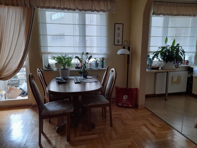 Mieszkanie 3-pokojowe Warszawa Praga-Południe, ul. Grochowska. Zdjęcie 1