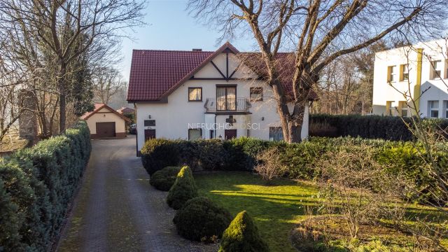 dom wolnostojący, 4 pokoje Lubiąż. Zdjęcie 2