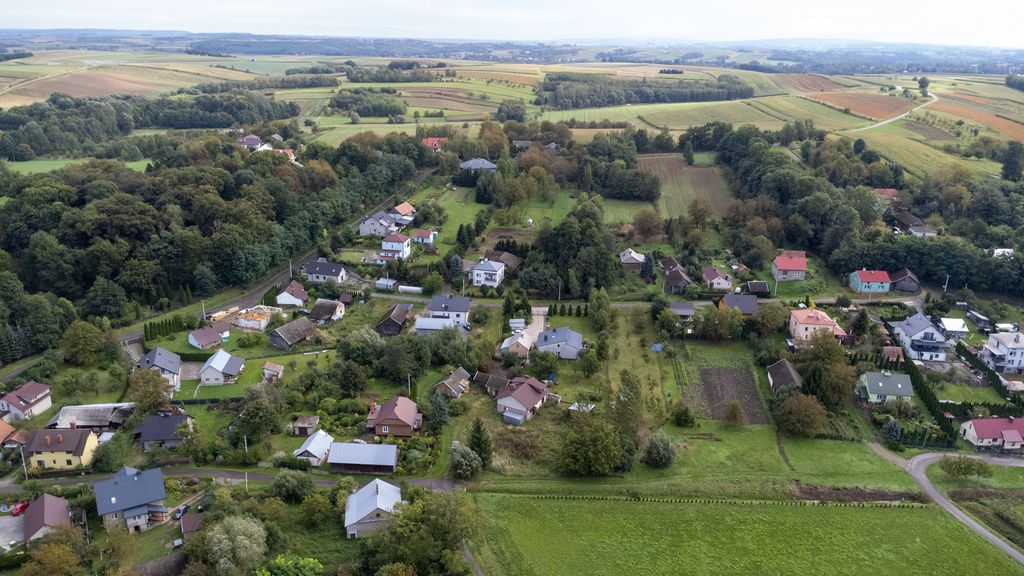 dom wolnostojący, 6 pokoi Łopuszka Mała. Zdjęcie 12