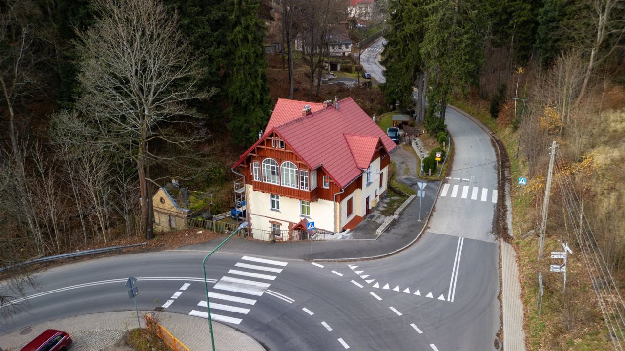 Mieszkanie 4-pokojowe Szklarska Poręba. Zdjęcie 3