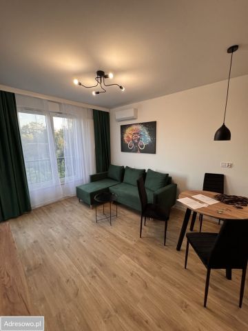 Mieszkanie 2-pokojowe Kraków Podgórze, ul. Lasówka. Zdjęcie 1