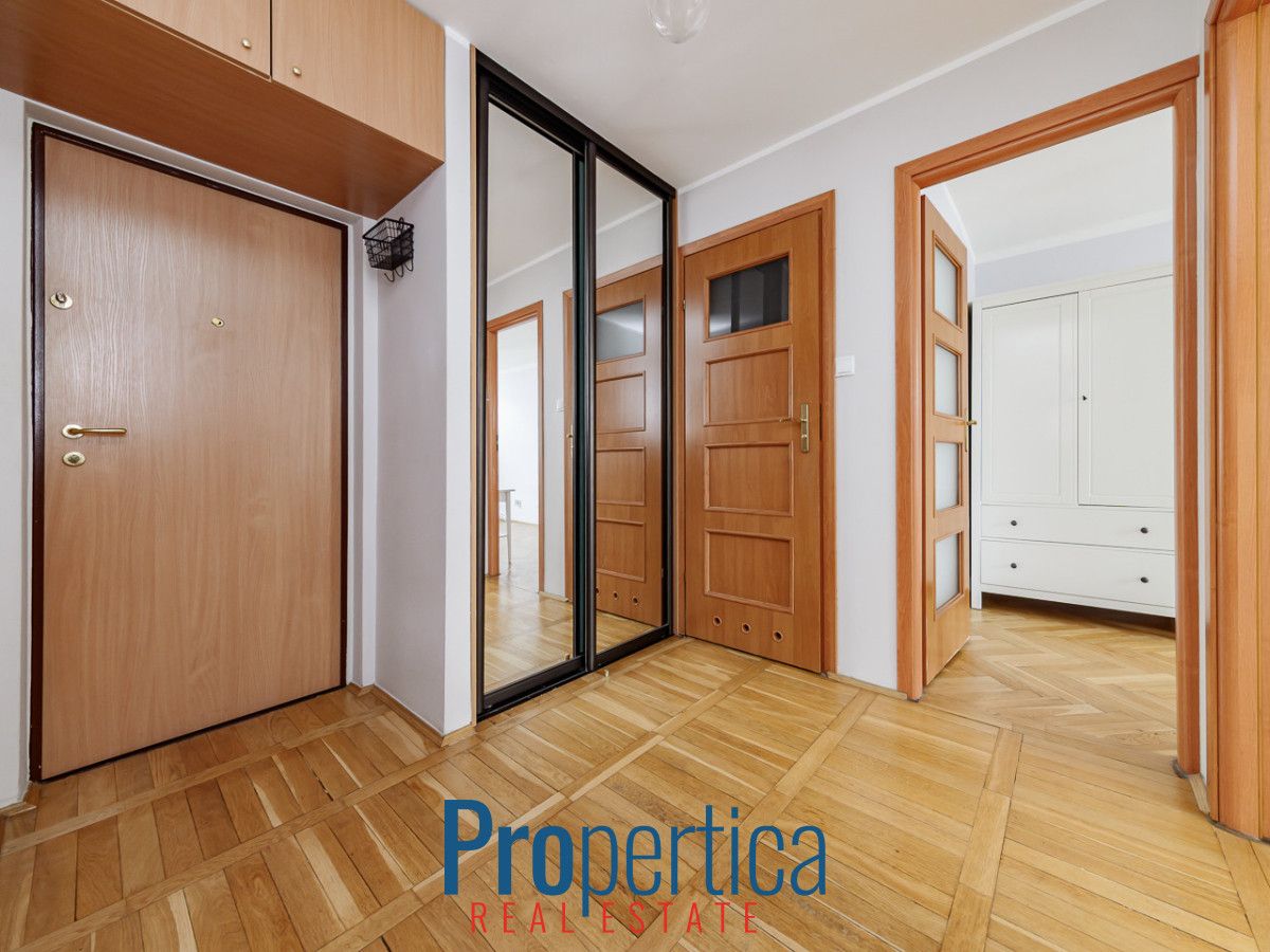 Mieszkanie 3-pokojowe Warszawa Wola, ul. Pereca. Zdjęcie 3