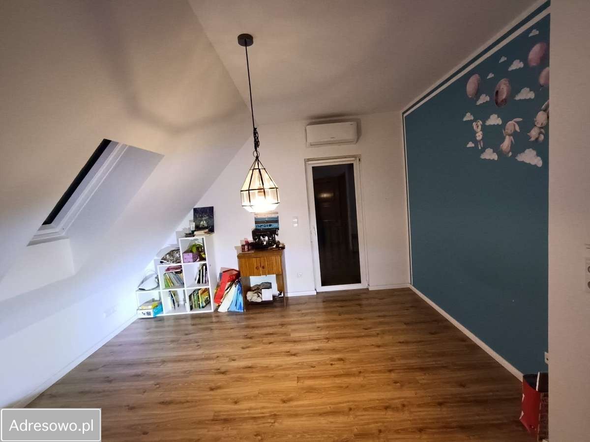 dom wolnostojący, 5 pokoi Kotórz Mały. Zdjęcie 10