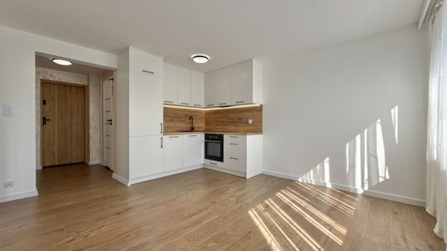 Mieszkanie 3-pokojowe Częstochowa Tysiąclecie, ul. Czartoryskiego. Zdjęcie 3